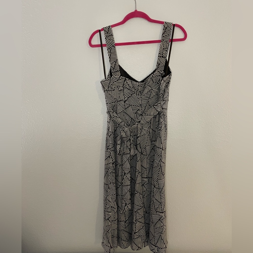 Ann Taylor 100% Silk Dress - Picture 2 of 5